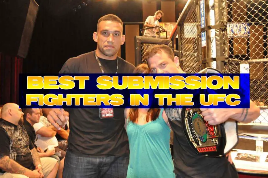 Fabricio Werdum posing with fans cageside in 2011.